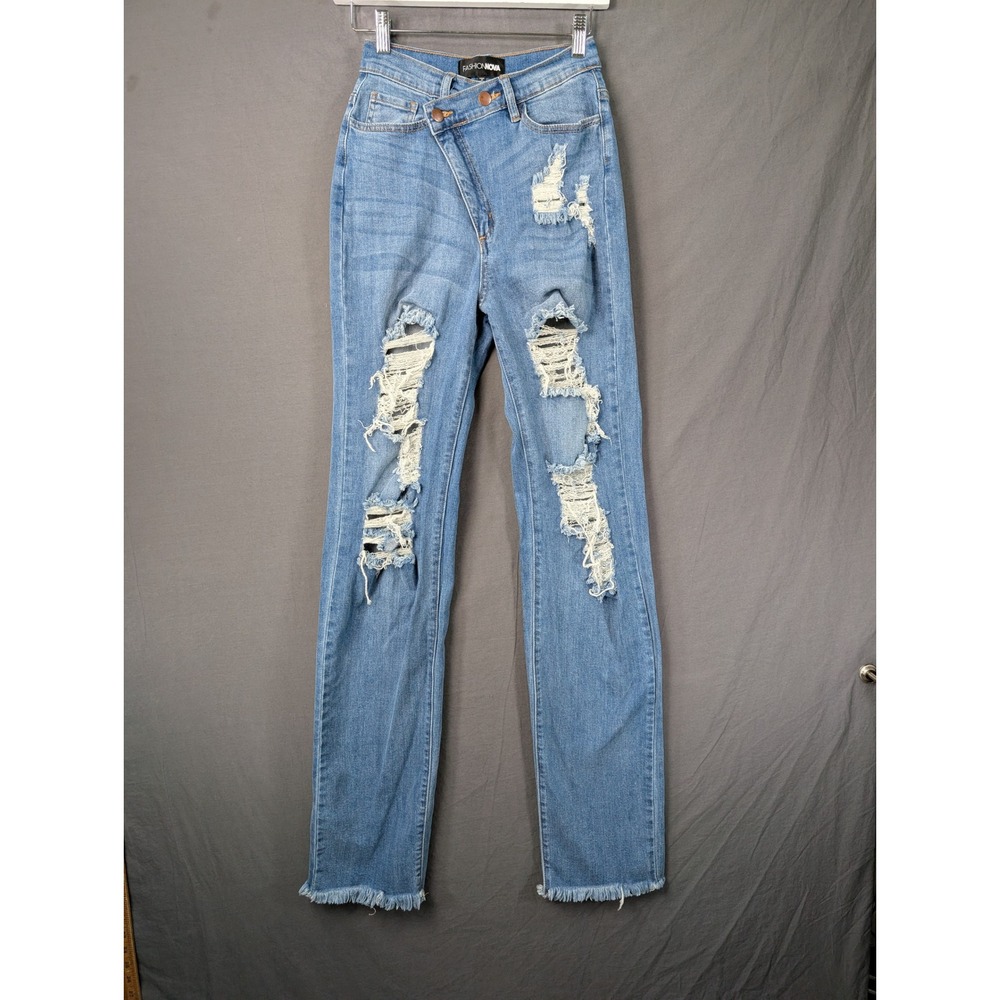 Fashion Nova High Rise Distressed Straight Leg Jeans Asymmetric Waist Size 3‎